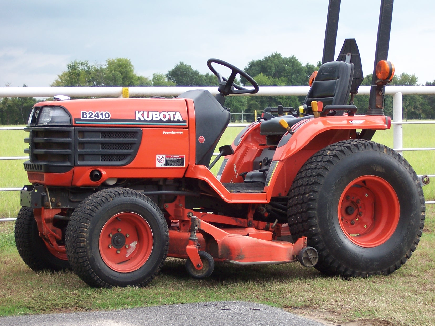 Kubota B2410 Tractor Price Specs Category Models List, Prices